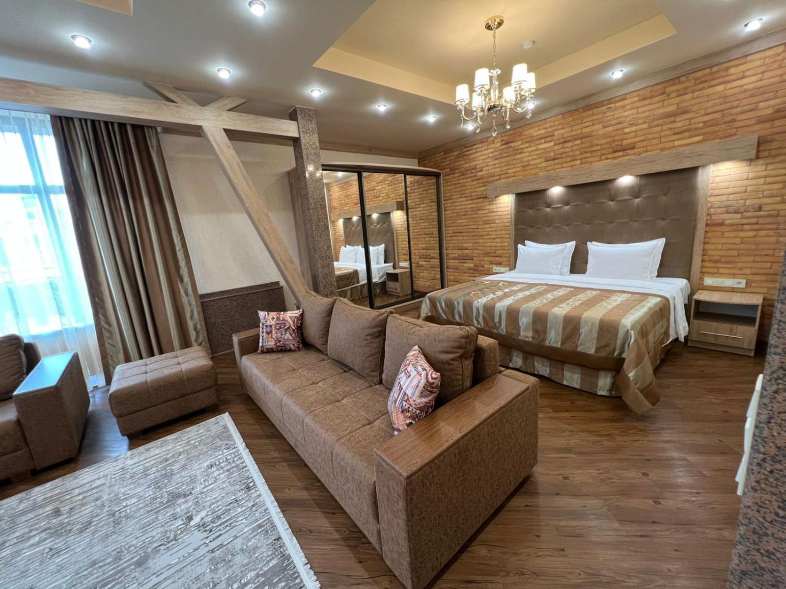City Stay Апарт-Отель Алматы Buitenkant foto